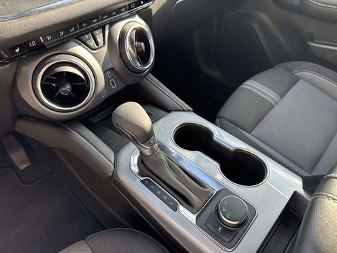 Certified 2023 Chevrolet Blazer LT w/ Convenience Package image 26