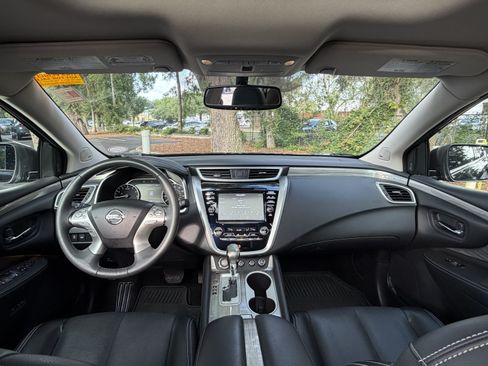 Used 2017 Nissan Murano Platinum w/ Platinum Technology Package FWD image 36