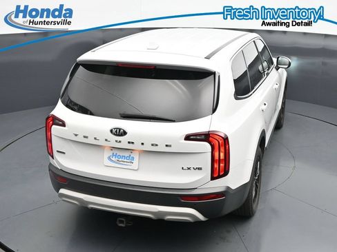 Used 2020 Kia Telluride LX AWD/4WD image 23