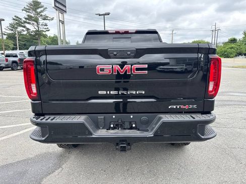 New 2026 GMC Sierra 1500 AT4X w/ LPO, Black Badging Package AWD/4WD image 5