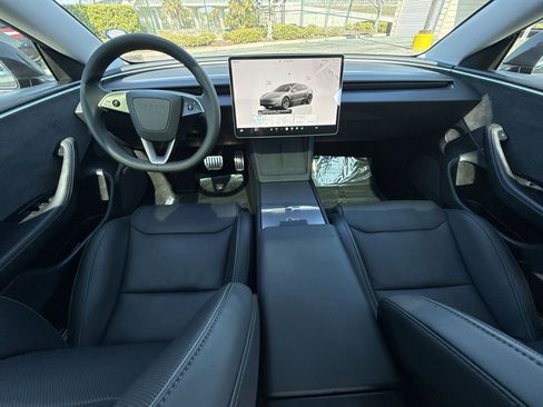 Used 2024 Tesla Model 3 Performance image 18