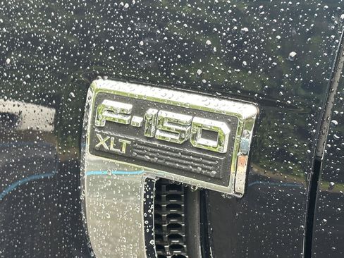 Used 2022 Ford F150 XLT w/ Equipment Group 302A High AWD/4WD image 10