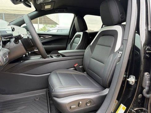 New 2026 Chevrolet Blazer EV LT AWD/4WD image 25