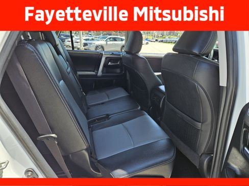 Used 2024 Toyota 4Runner SR5 Premium w/ Moonroof Package AWD/4WD image 18
