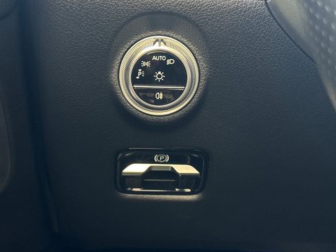 Certified 2024 Mercedes-Benz CLE 450 4MATIC Cabriolet image 32