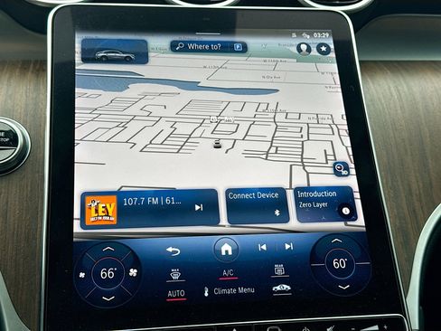 Used 2024 Mercedes-Benz GLC 300 GLC 300 image 31