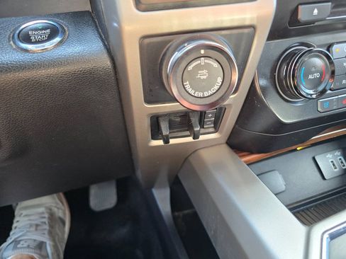 Used 2016 Ford F150 Lariat AWD/4WD image 19