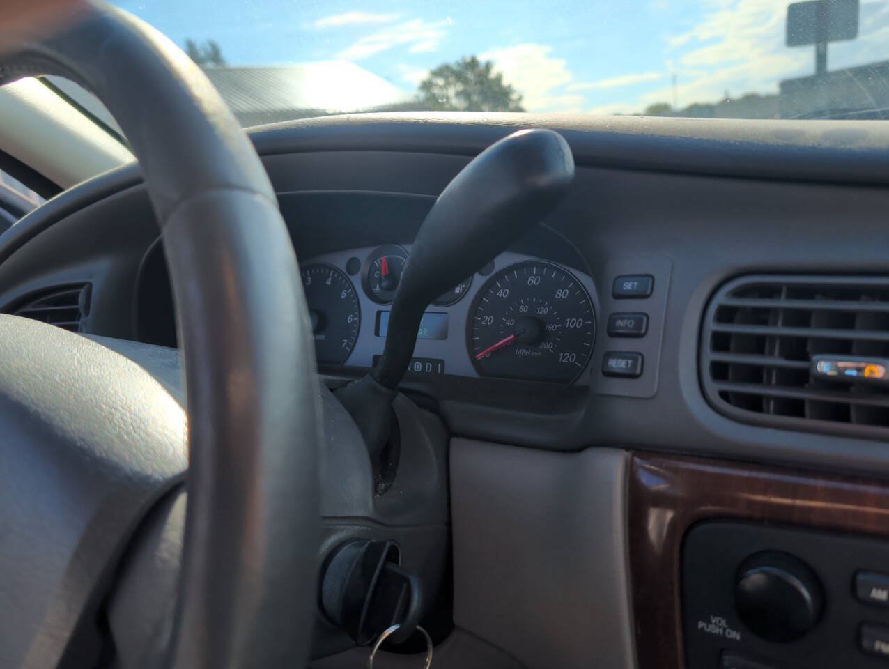 Used 2006 Ford Taurus SEL FWD image 36