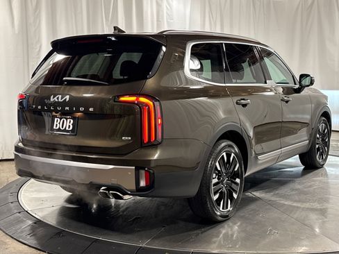Used 2025 Kia Telluride SX Prestige AWD/4WD image 10