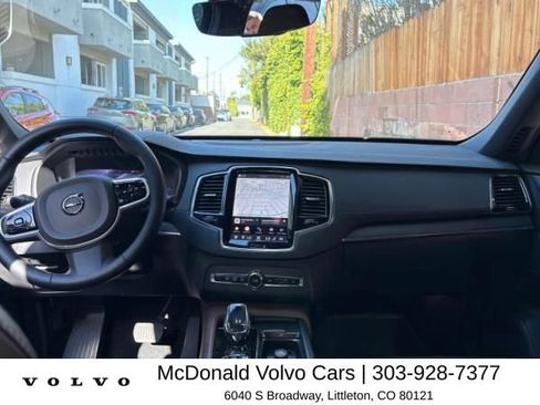 Used 2023 Volvo XC90 T8 Ultimate image 2