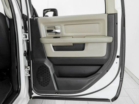 Used 2011 RAM 1500 Classic SLT w/ Remote Start & Security Group image 41