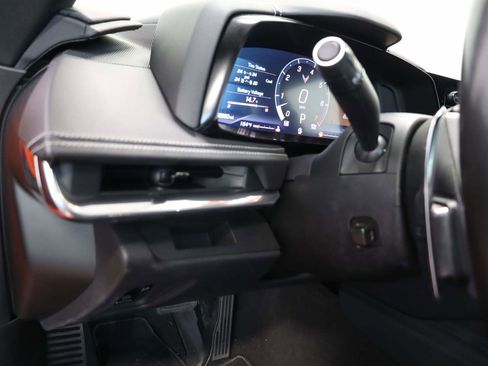 Used 2020 Chevrolet Corvette Stingray Coupe w/ 1LT image 18