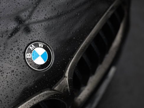 Used 2022 BMW M850i xDrive Coupe image 16