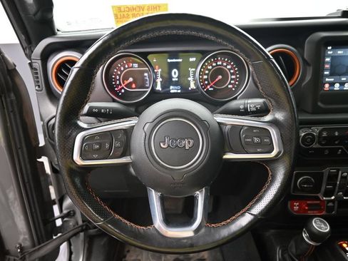 Used 2021 Jeep Gladiator Mojave w/ Cold Weather Group AWD/4WD image 24