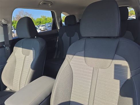 New 2026 Kia Sorento LX image 23