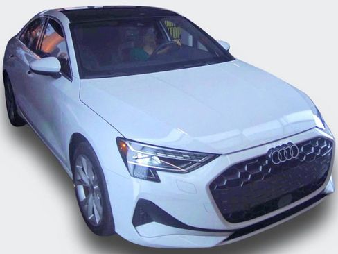 Used 2025 Audi A3 2.0T Premium w/ Convenience Package image 2