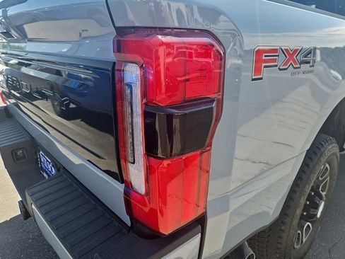 Used 2025 Ford F350 Platinum AWD/4WD image 38