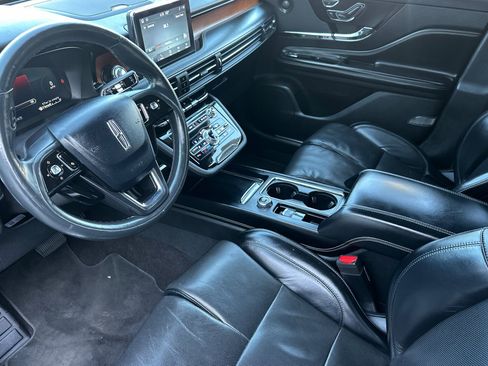 Used 2022 Lincoln Corsair Reserve w/ Equipment Group 201A image 9