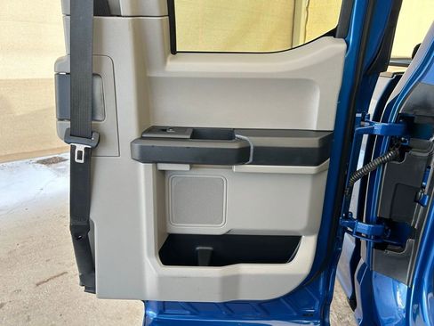 Used 2022 Ford F350 XL w/ Power Equipment Group image 18