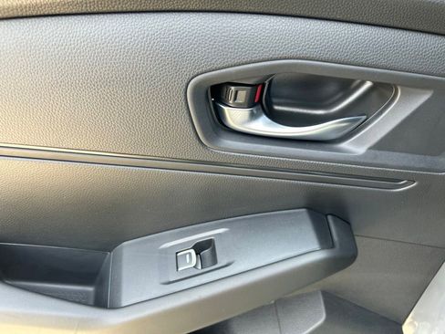 Used 2024 Honda Accord Sport image 19