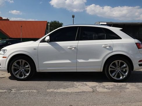 Used 2018 Audi Q3 2.0T Premium FWD image 4