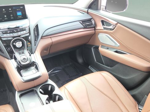 Used 2025 Acura RDX SH-AWD w/ Technology Package image 15