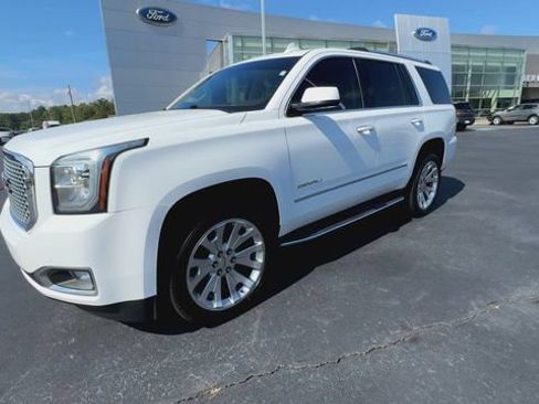 Used 2017 GMC Yukon Denali w/ Open Road Package AWD/4WD image 4