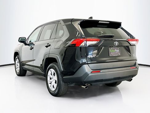 Used 2025 Toyota RAV4 LE image 5