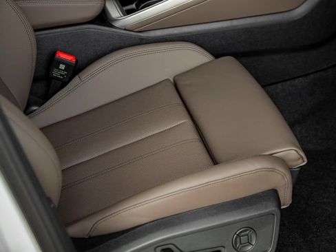 Certified 2025 Audi Q5 Premium w/ Premium Plus AWD/4WD image 31