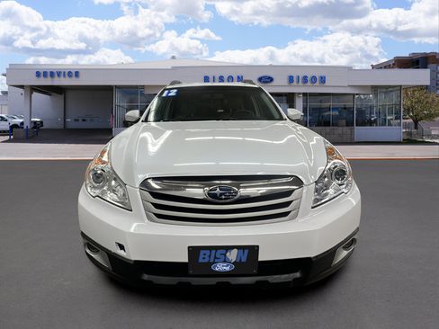 Used 2012 Subaru Outback 2.5i Premium image 8