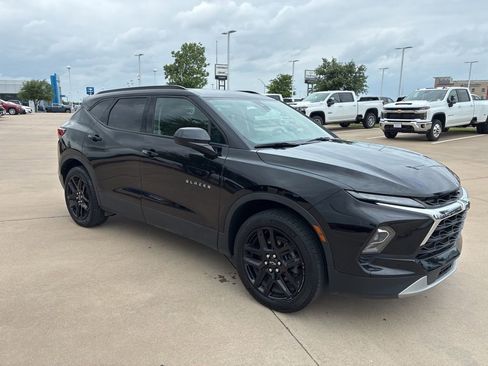 Used 2024 Chevrolet Blazer LT w/ Convenience Package image 5