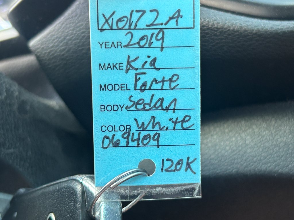Used 2019 Kia Forte LXS FWD image 14