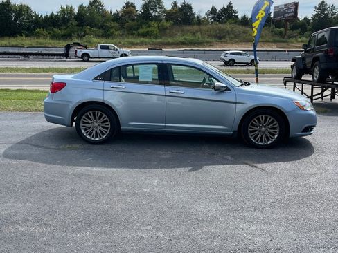 Used 2012 Chrysler 200 Limited w/ Sun/Sound Group FWD image 6