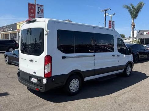 Used 2018 Ford Transit 350 XLT RWD image 5