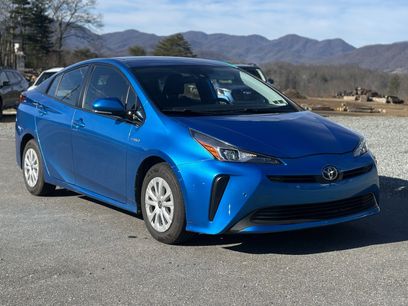 Used 2019 Toyota Prius LE