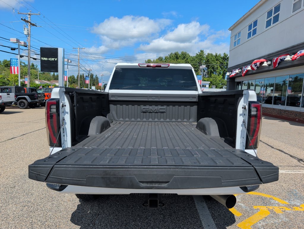 Used 2025 GMC Sierra 2500 AT4 AWD/4WD image 27