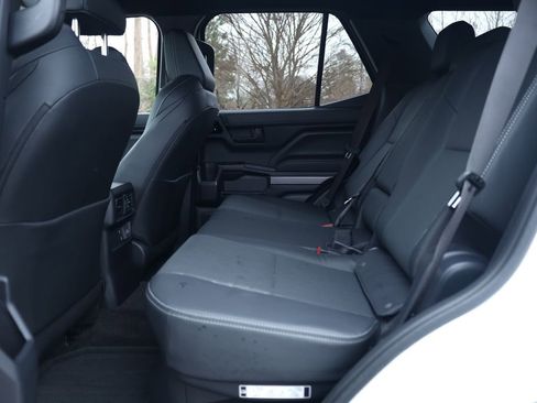 Used 2025 Toyota 4Runner TRD Off-Road Premium image 11