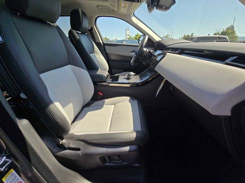 Certified 2025 Land Rover Range Rover Velar Dynamic SE image 12