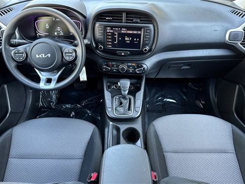Used 2023 Kia Soul LX w/ Option Group 015 image 15
