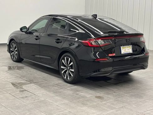 Used 2023 Honda Civic EX-L image 4