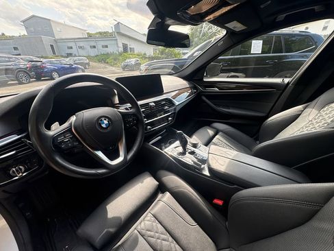 Used 2023 BMW 530i xDrive w/ Premium Package AWD/4WD image 16