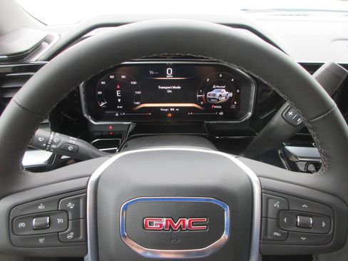 New 2026 GMC Sierra 1500 SLE AWD/4WD image 18