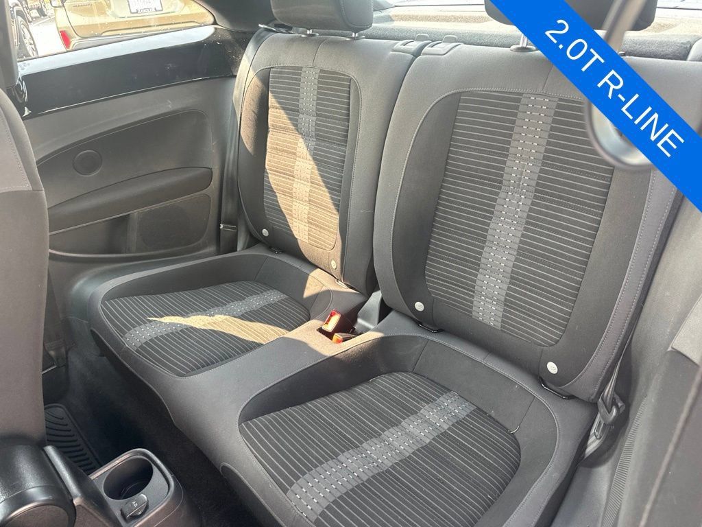 Used 2014 Volkswagen Beetle R-Line FWD image 28