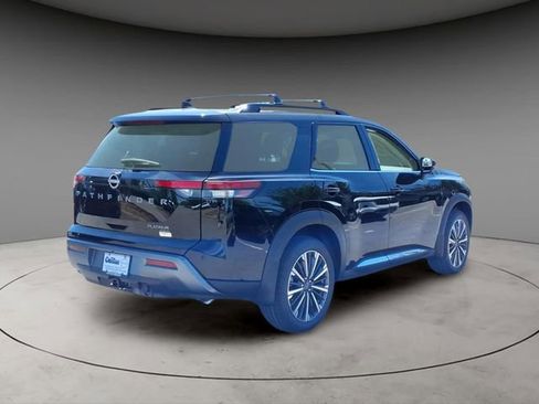 New 2026 Nissan Pathfinder Platinum w/ Cargo Package AWD/4WD image 9