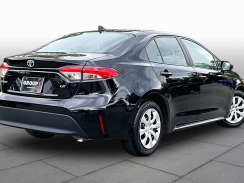 Used 2024 Toyota Corolla LE FWD image 13
