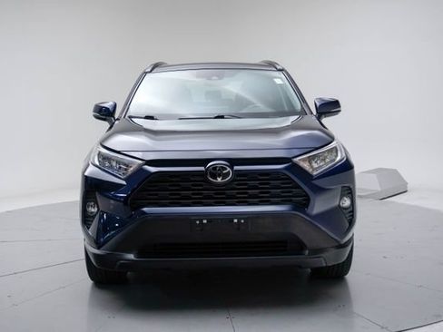 Used 2021 Toyota RAV4 XLE Premium AWD/4WD image 24