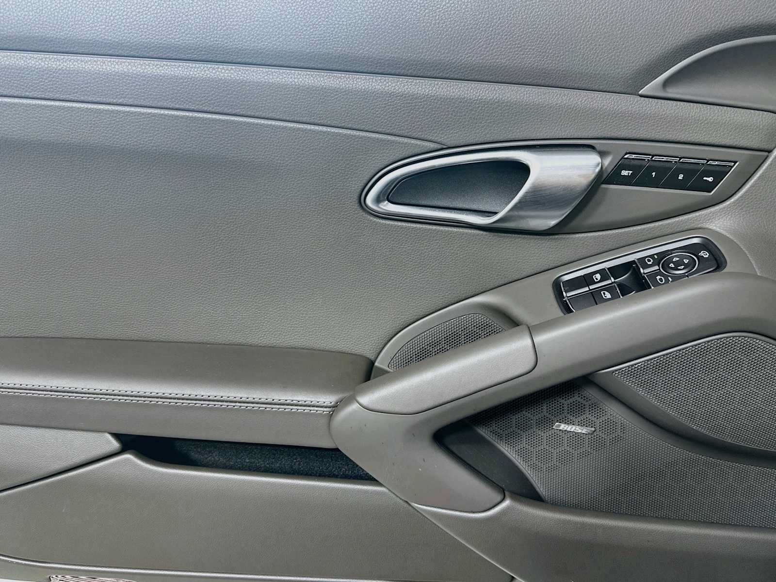 Certified 2025 Porsche 718 Cayman S RWD image 11