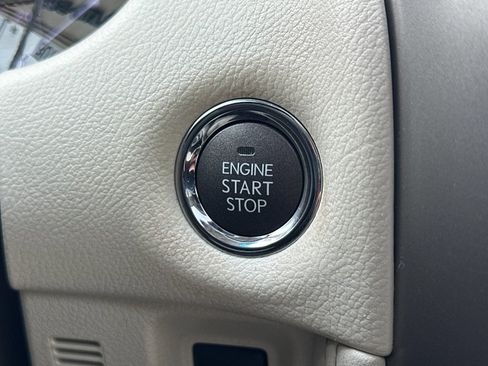Used 2014 Lexus GX 460 Luxury AWD/4WD image 27