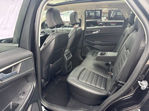 Used 2024 Ford Edge SEL w/ Class II Trailer Tow Package image 12