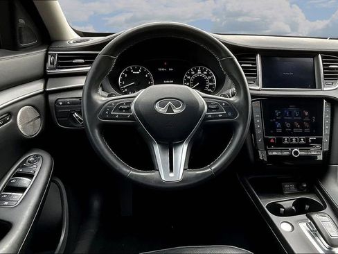 Used 2023 INFINITI QX50 Luxe FWD image 8